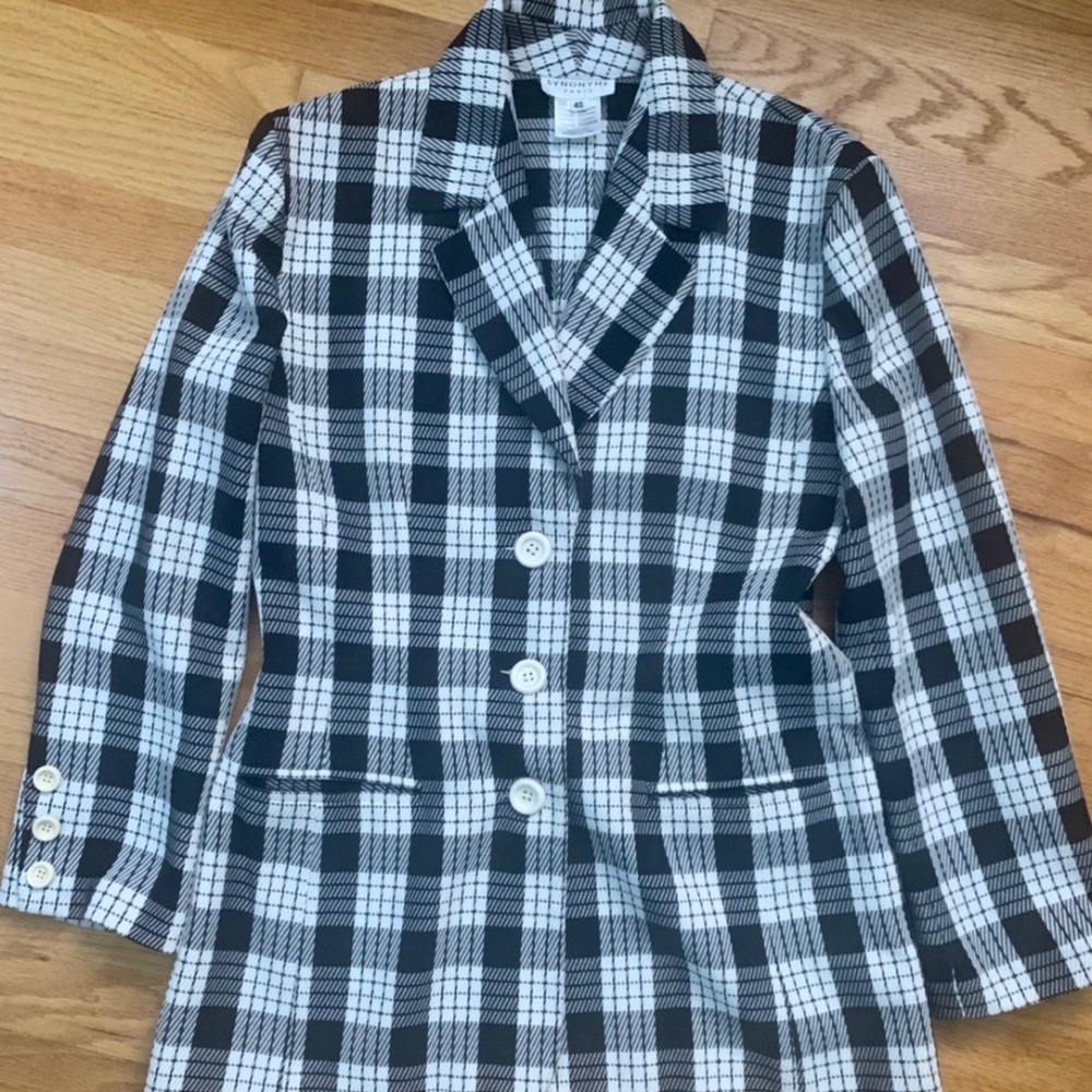 Checkered blazer